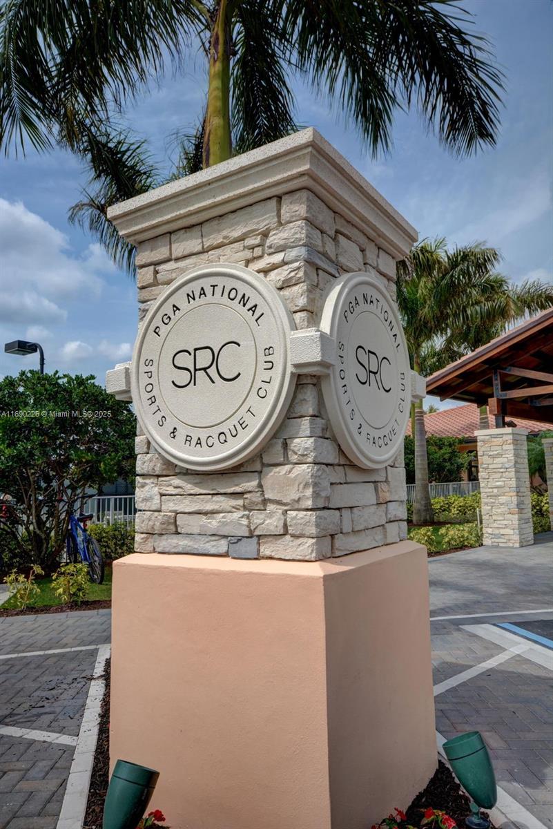 PGA RESORT COMMUNITY 1 - Residential