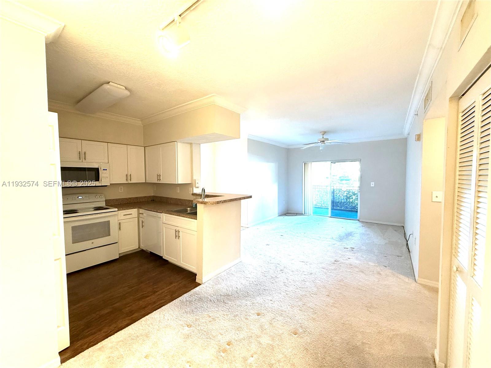 MARQUESA CONDO - Residential