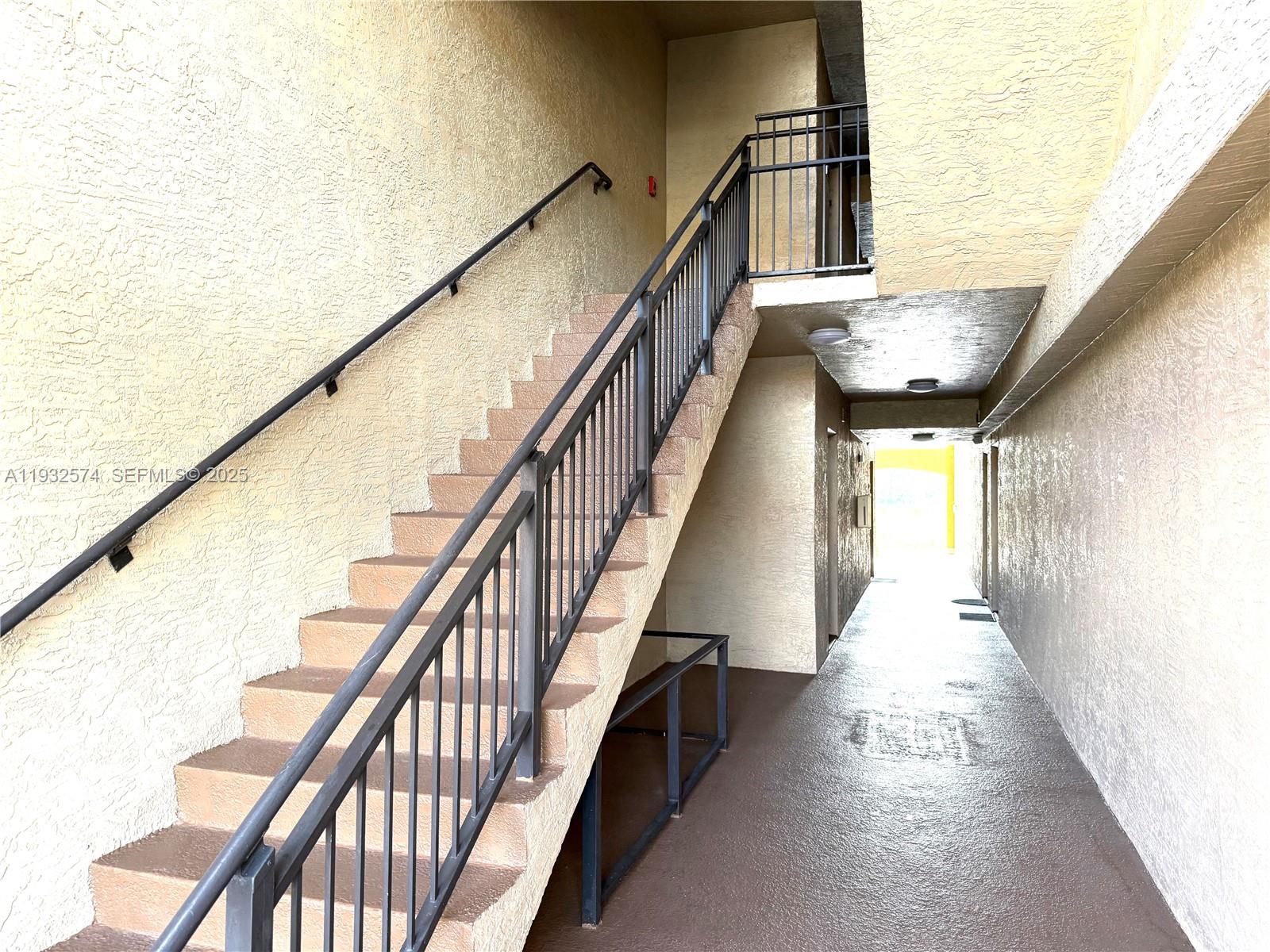 MARQUESA CONDO - Residential