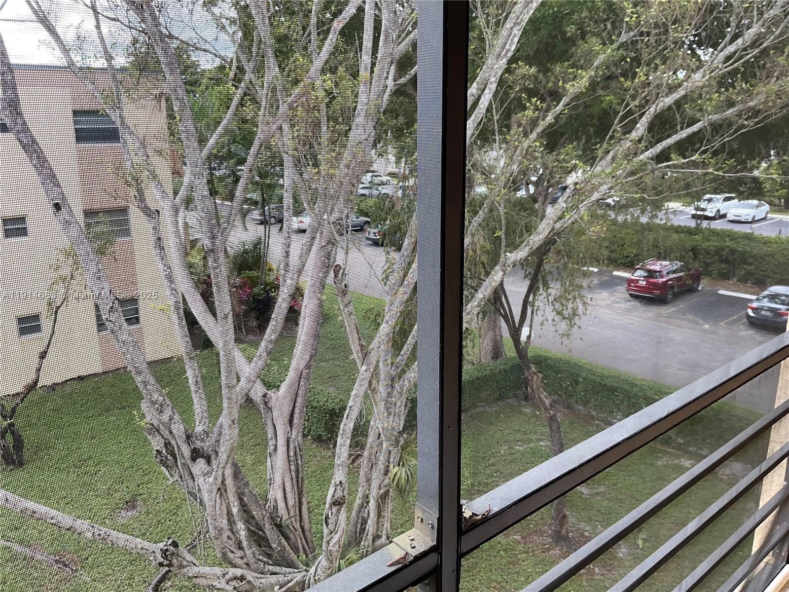 CAMBRIDGE HOUSE EAST - Residential Lease