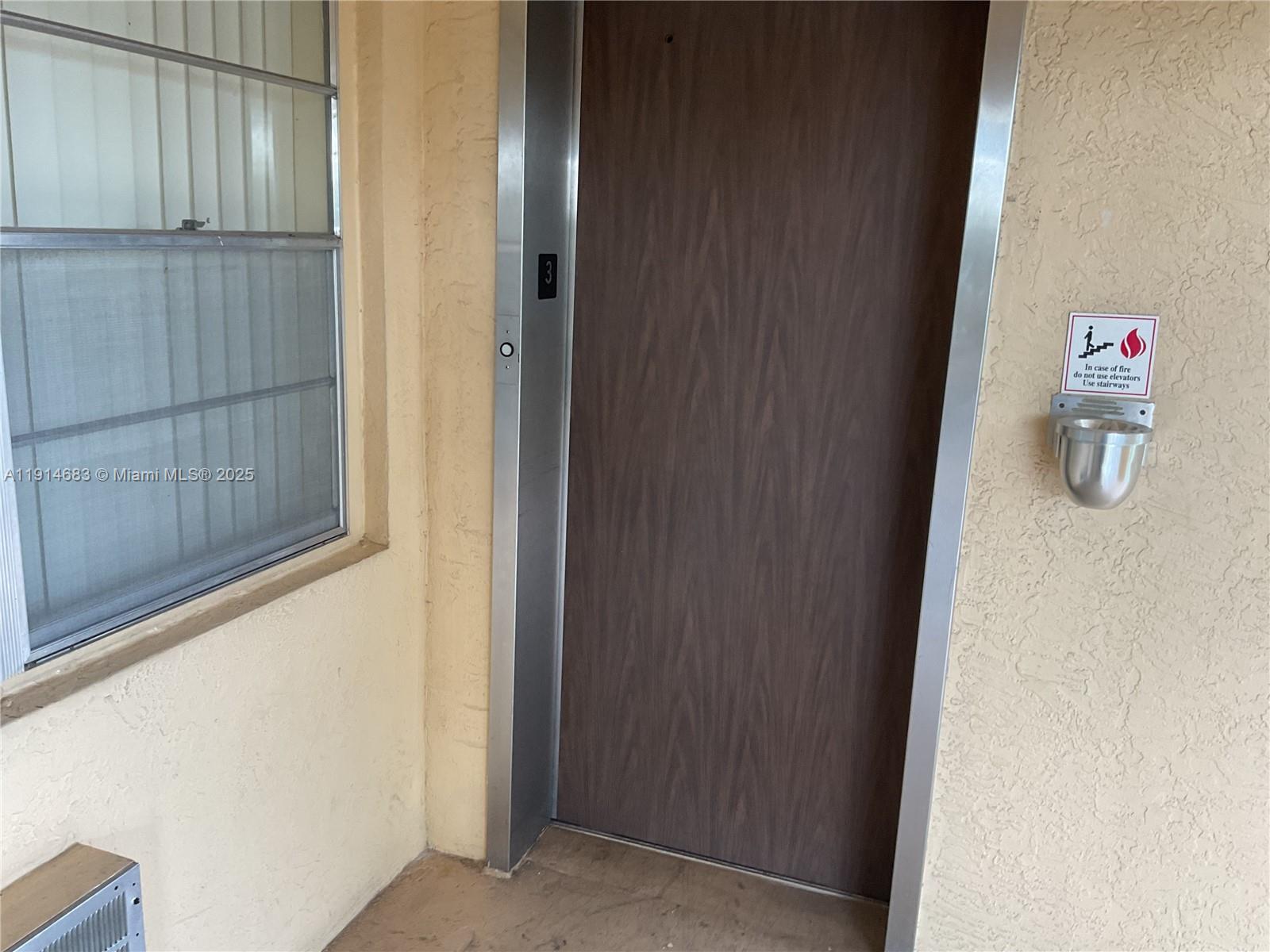 CAMBRIDGE HOUSE EAST - Residential Lease