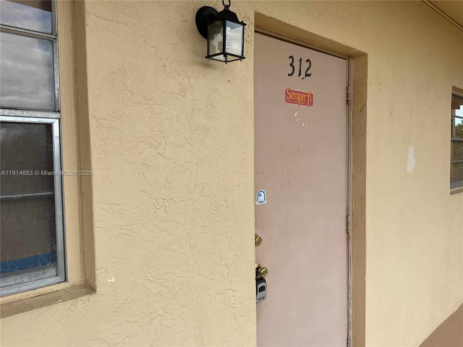 CAMBRIDGE HOUSE EAST - Residential Lease