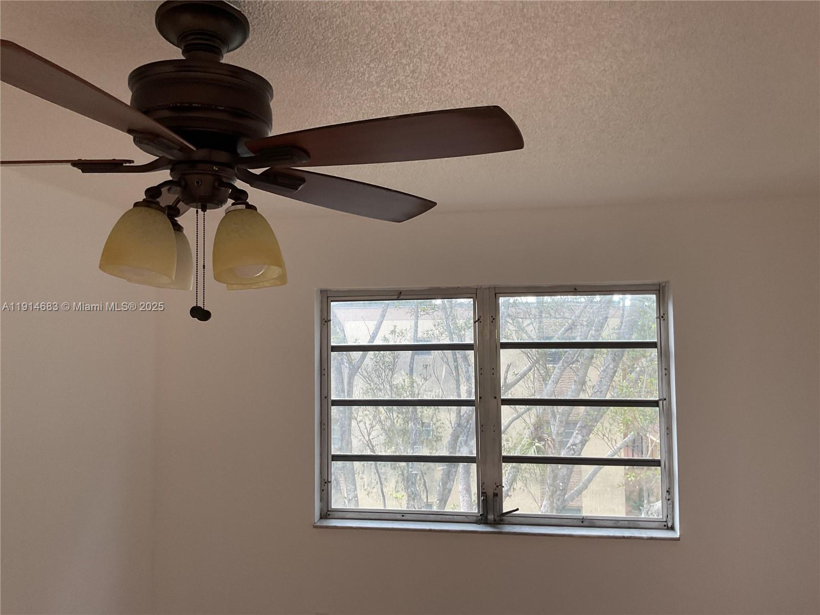 CAMBRIDGE HOUSE EAST - Residential Lease