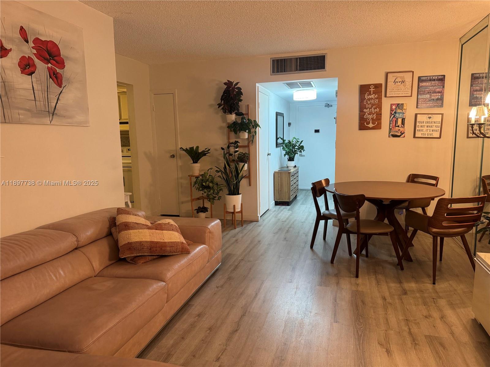 CORONADO CONDO- TOWER II - Residential