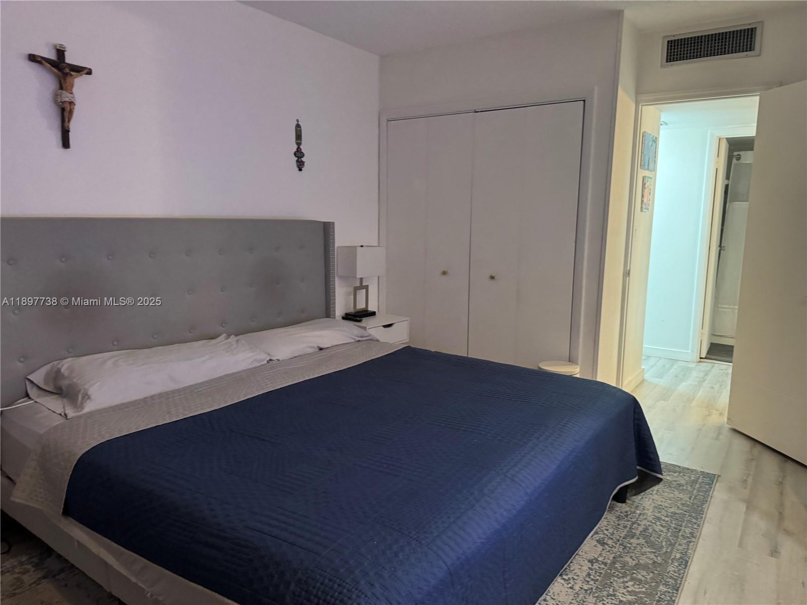 CORONADO CONDO- TOWER II - Residential