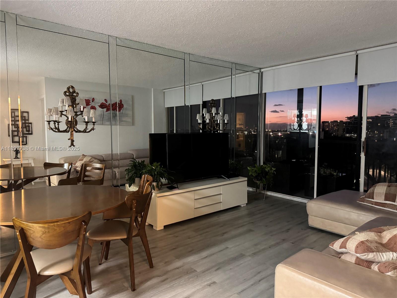 CORONADO CONDO- TOWER II - Residential