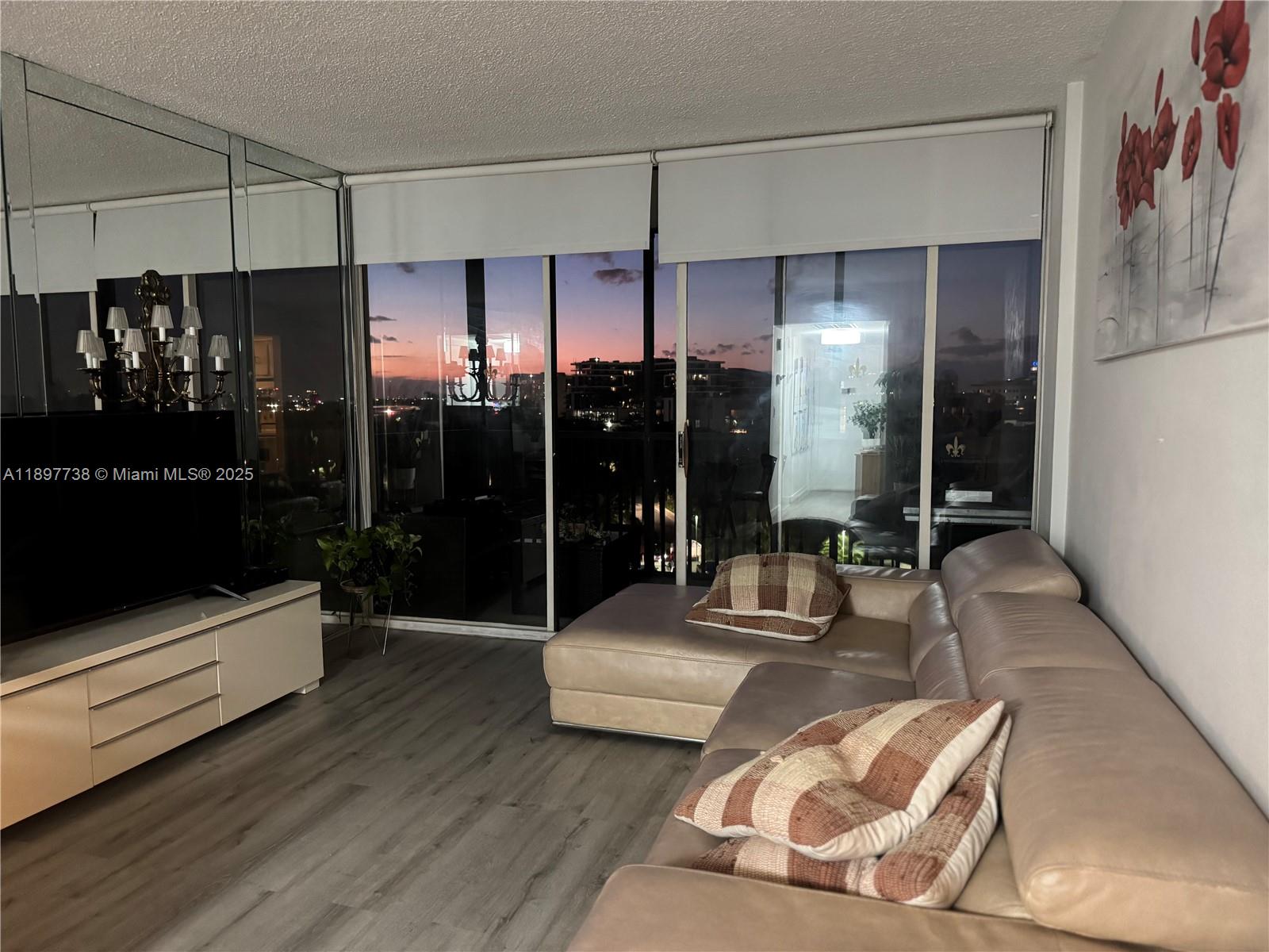 CORONADO CONDO- TOWER II - Residential