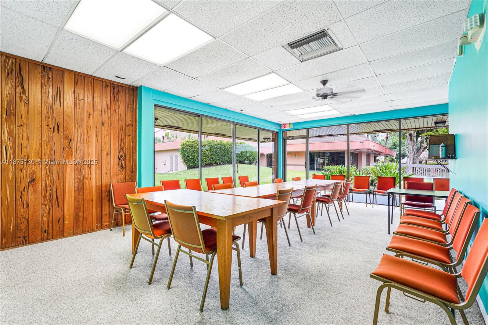 HOLIDAY SPRINGS VILLAGE 1 - Residential