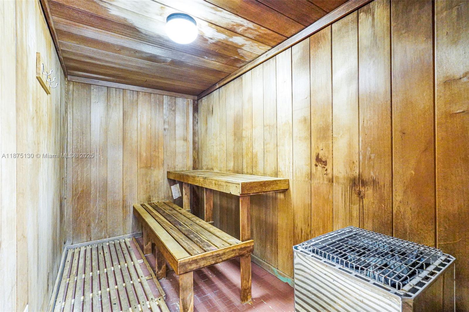 HOLIDAY SPRINGS VILLAGE 1 - Residential