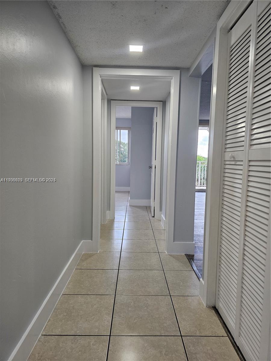 CORAL GATE EAST CONDO - Residential Lease