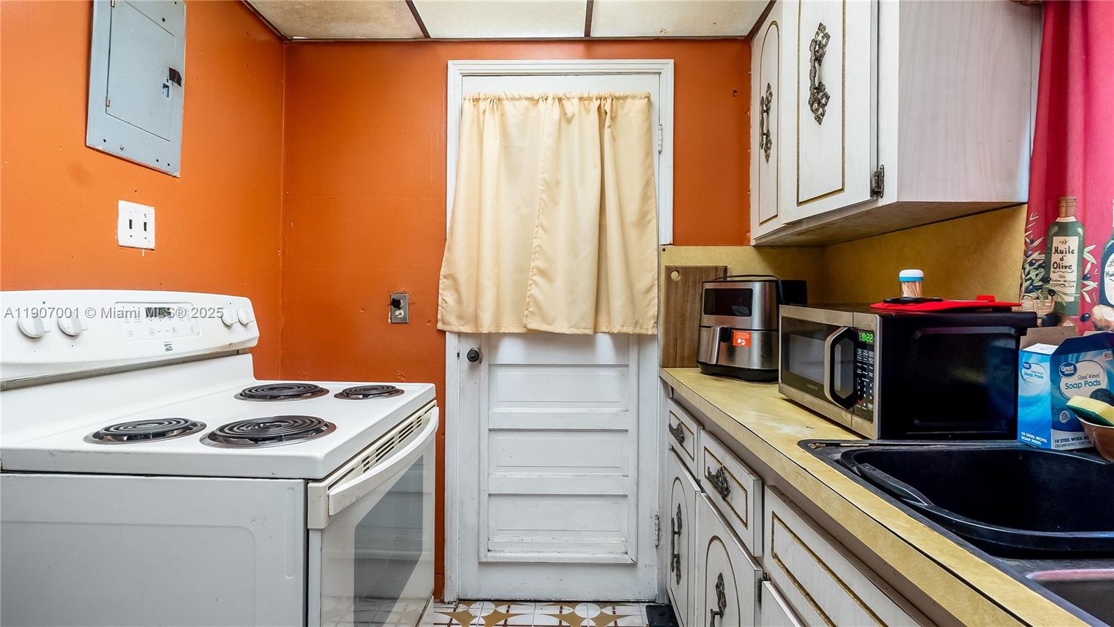 ALLAPATTAH SCH SUB - Residential