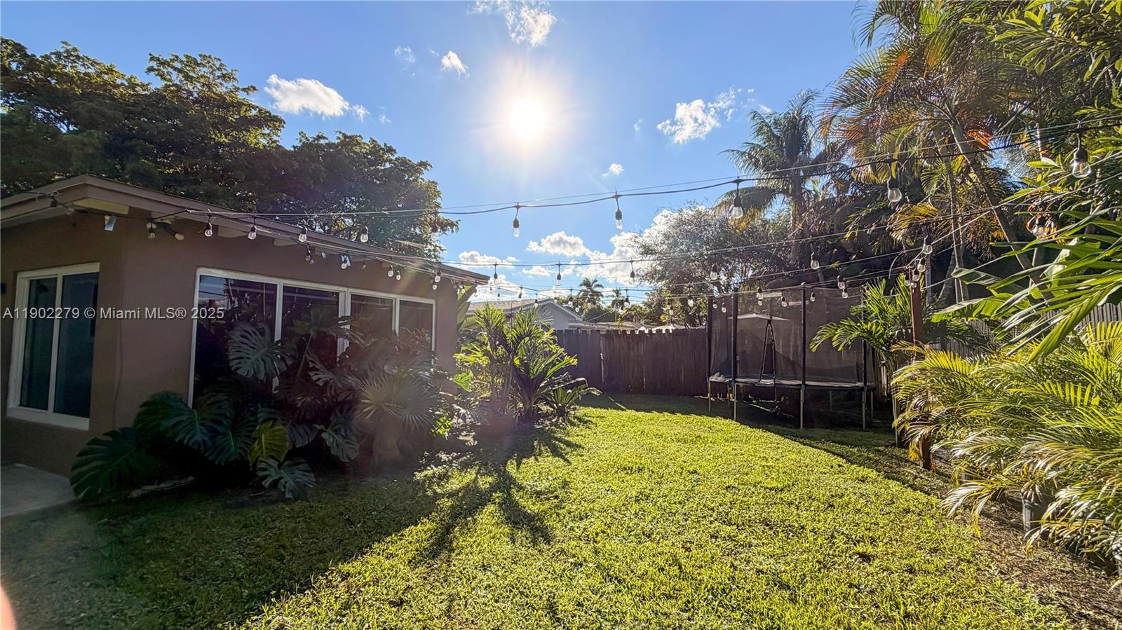 LAWN ACRES - Residential