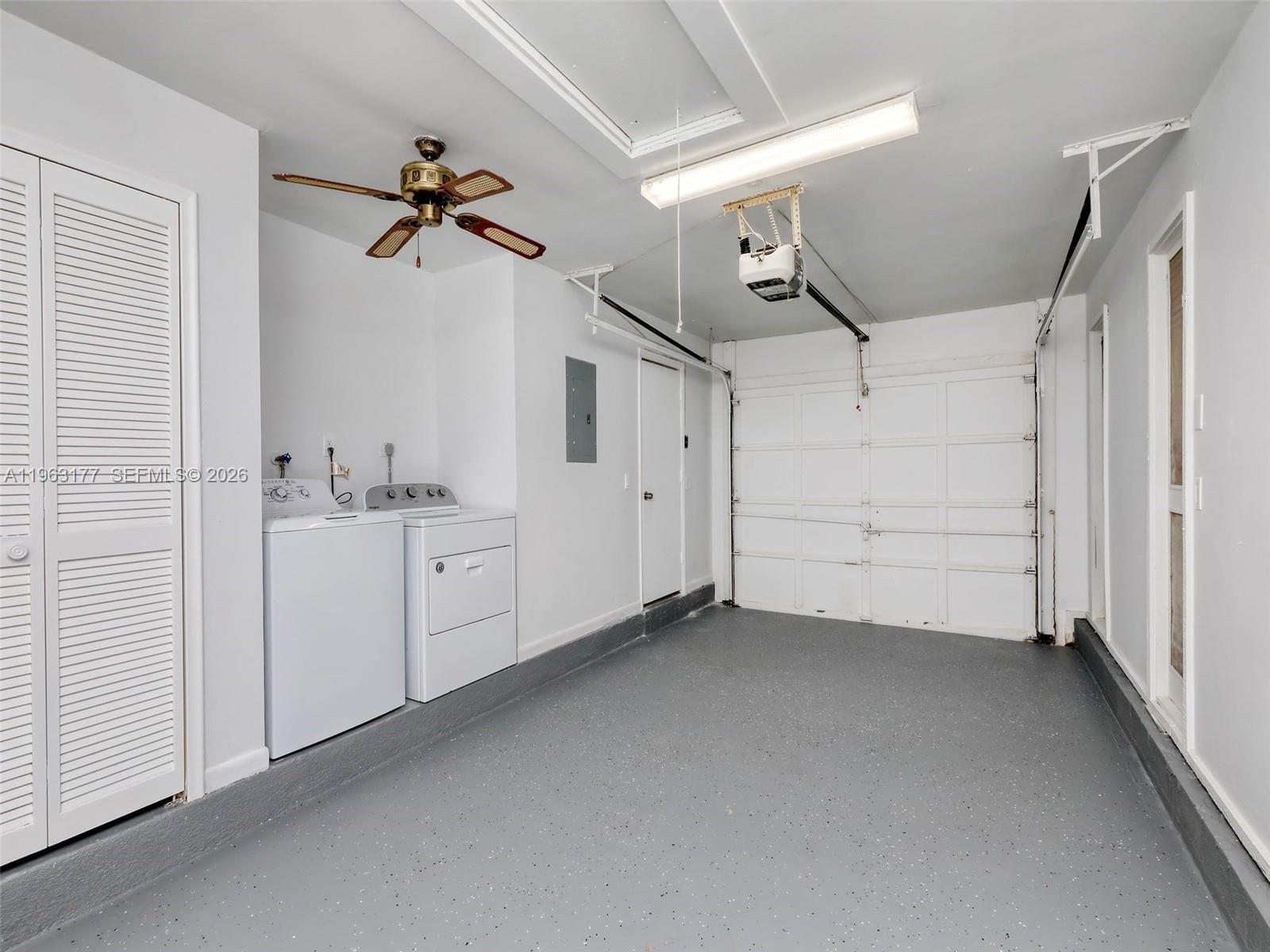 COQUINA COVE VILLAS - Residential