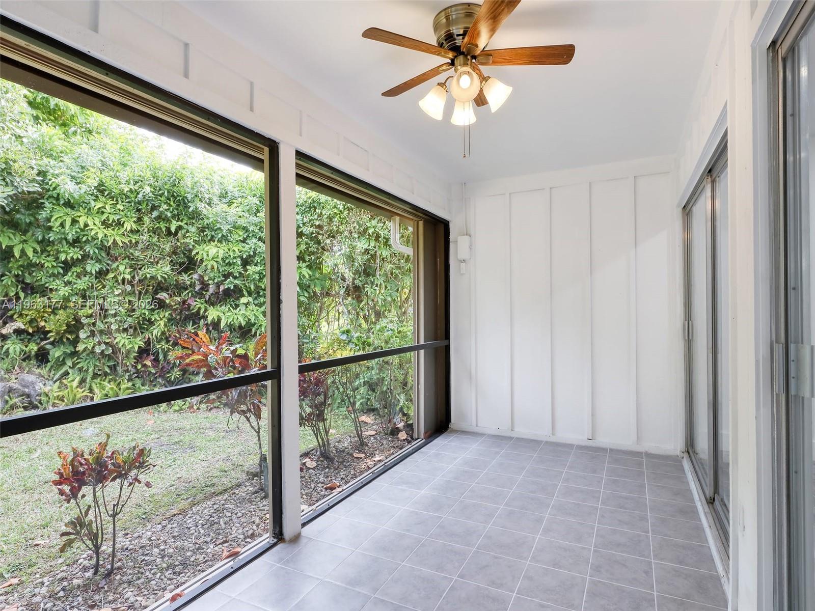 COQUINA COVE VILLAS - Residential