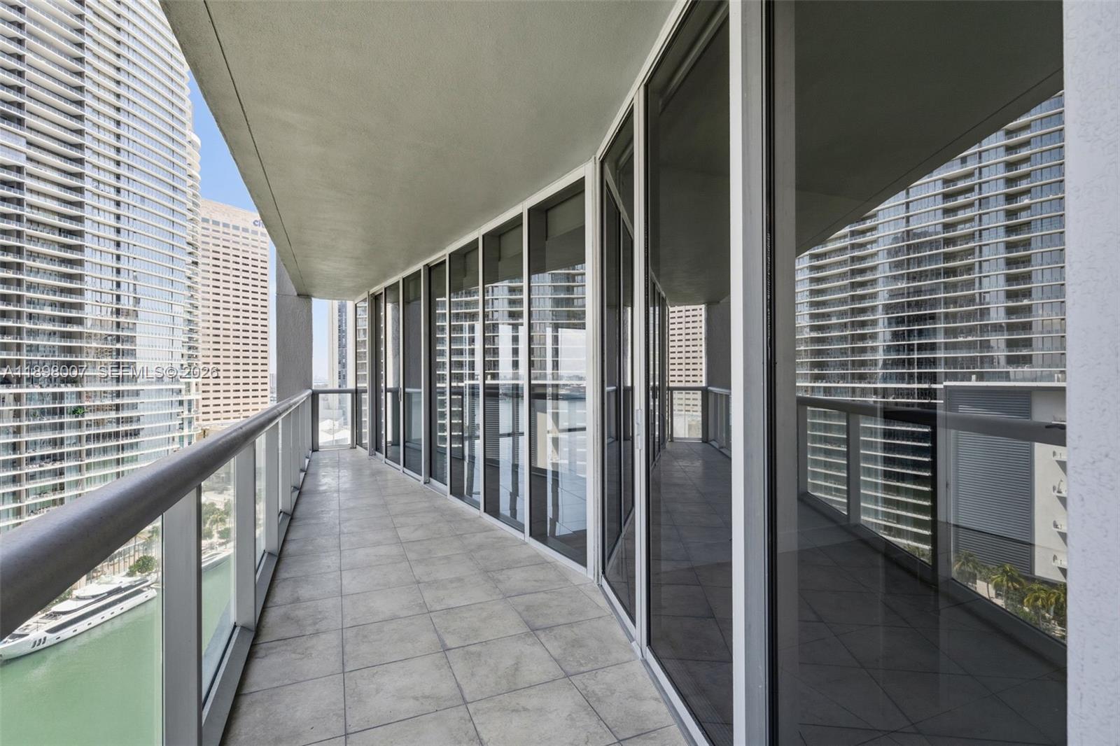 ICONBRICKELL CONDO NO 1 - Residential