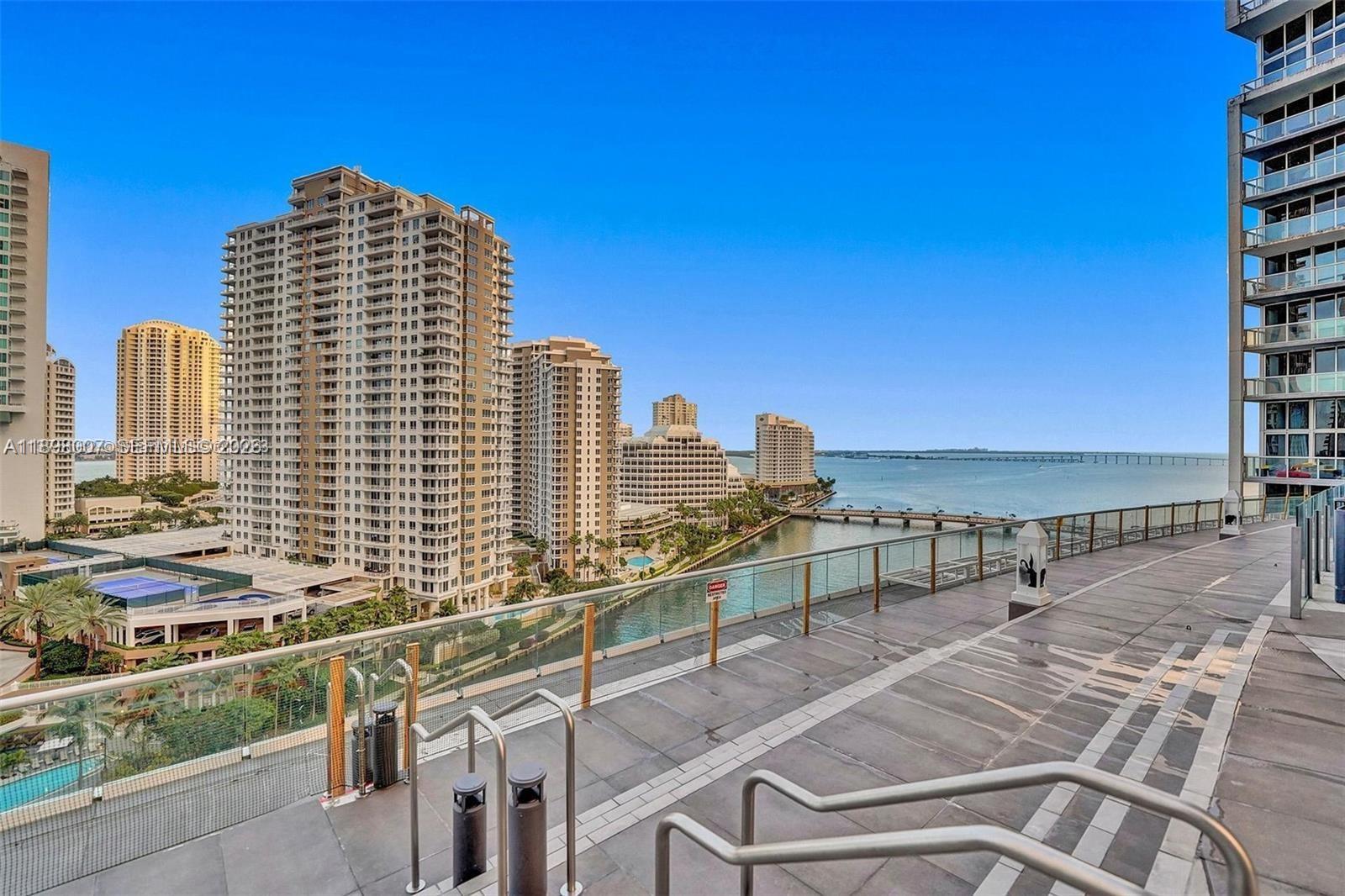 ICONBRICKELL CONDO NO 1 - Residential