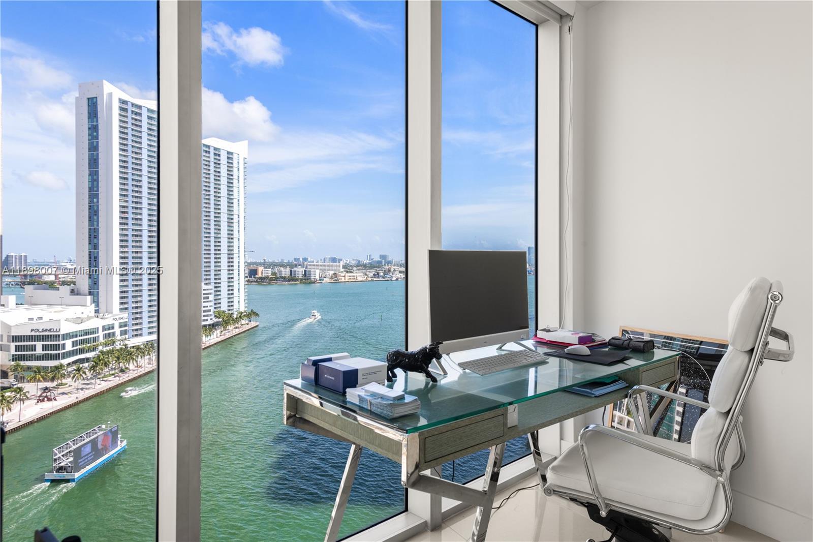 465 Brickell Ave 1602