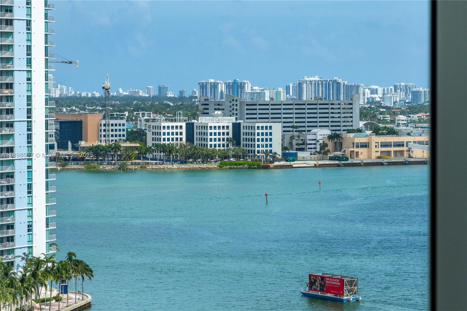 ICONBRICKELL CONDO NO 1 - Residential
