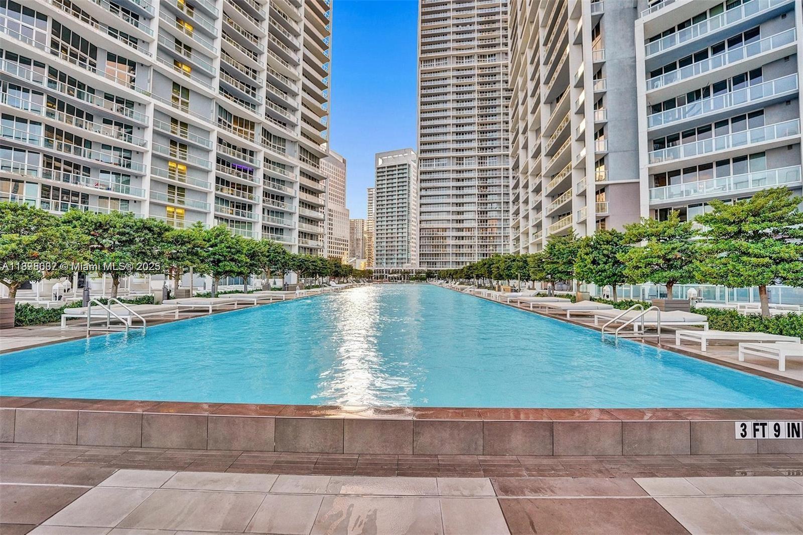 ICONBRICKELL CONDO NO 1 - Residential