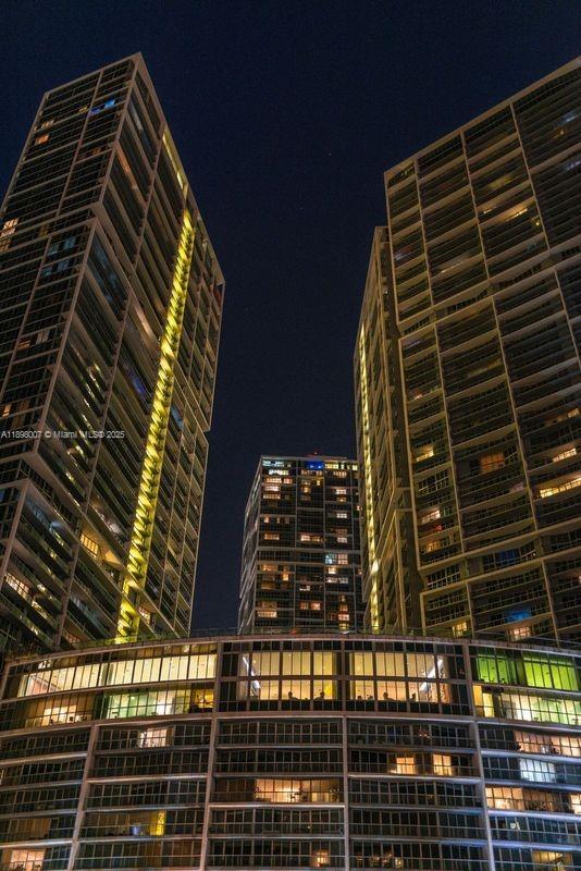 ICONBRICKELL CONDO NO 1 - Residential