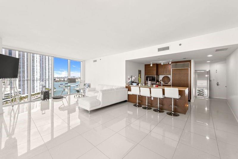 ICONBRICKELL CONDO NO 1 - Residential