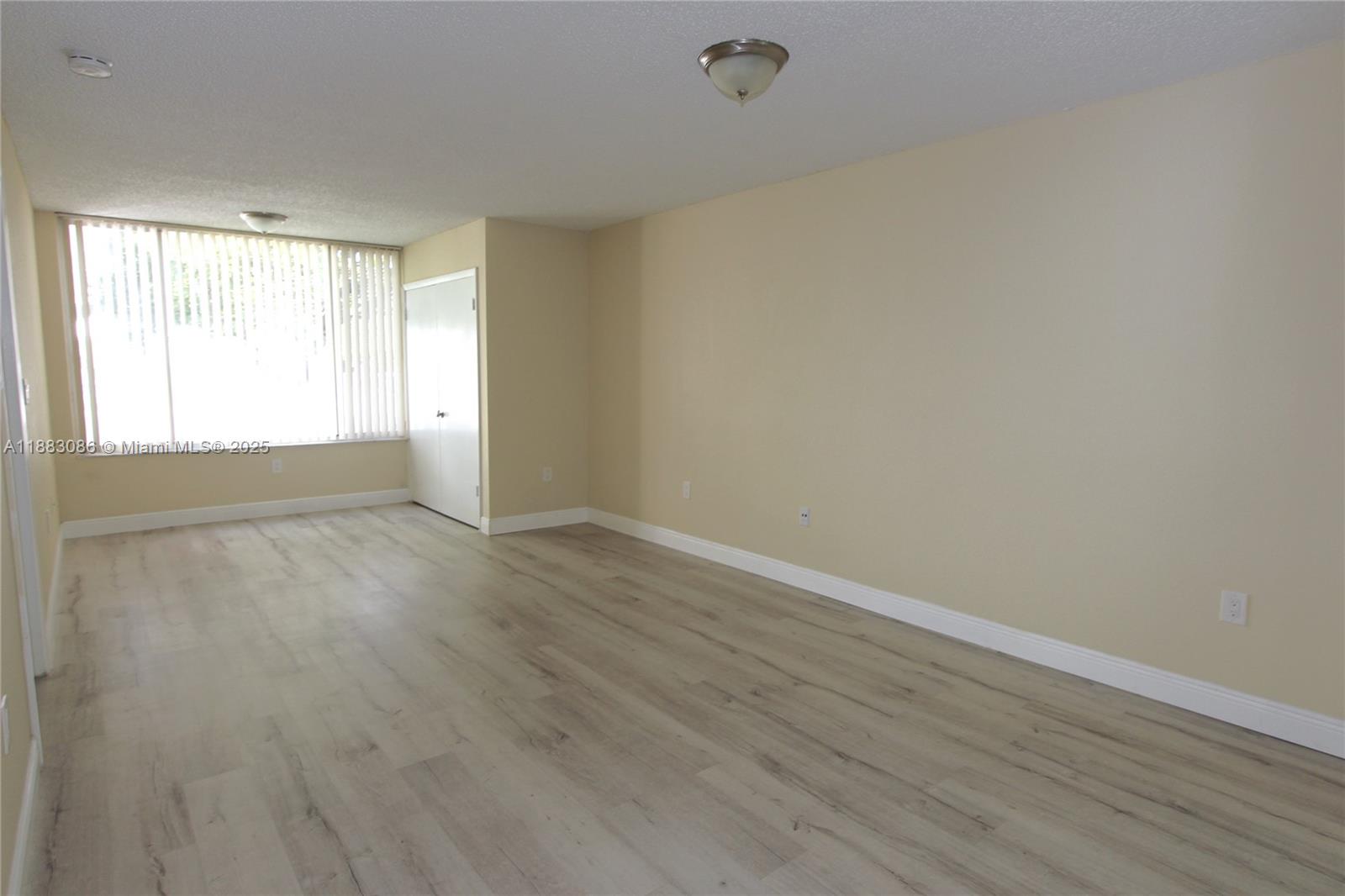 Lakeview Club Condo - Residential Lease