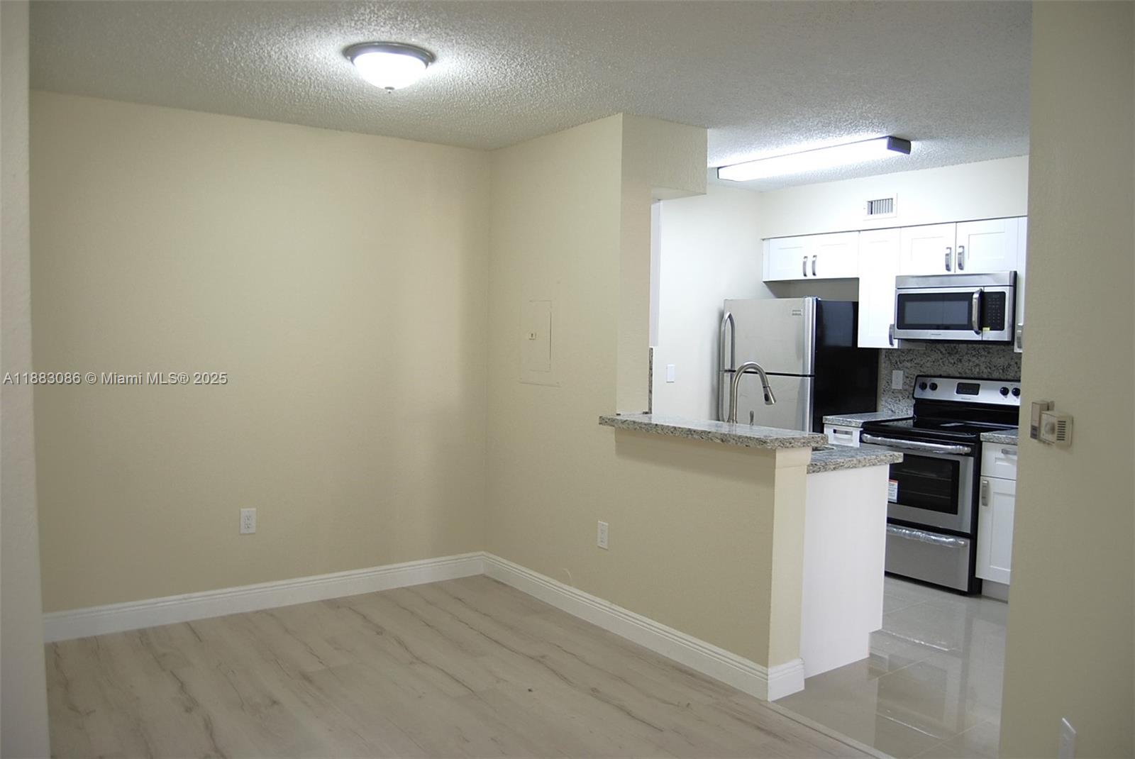 Lakeview Club Condo - Residential Lease