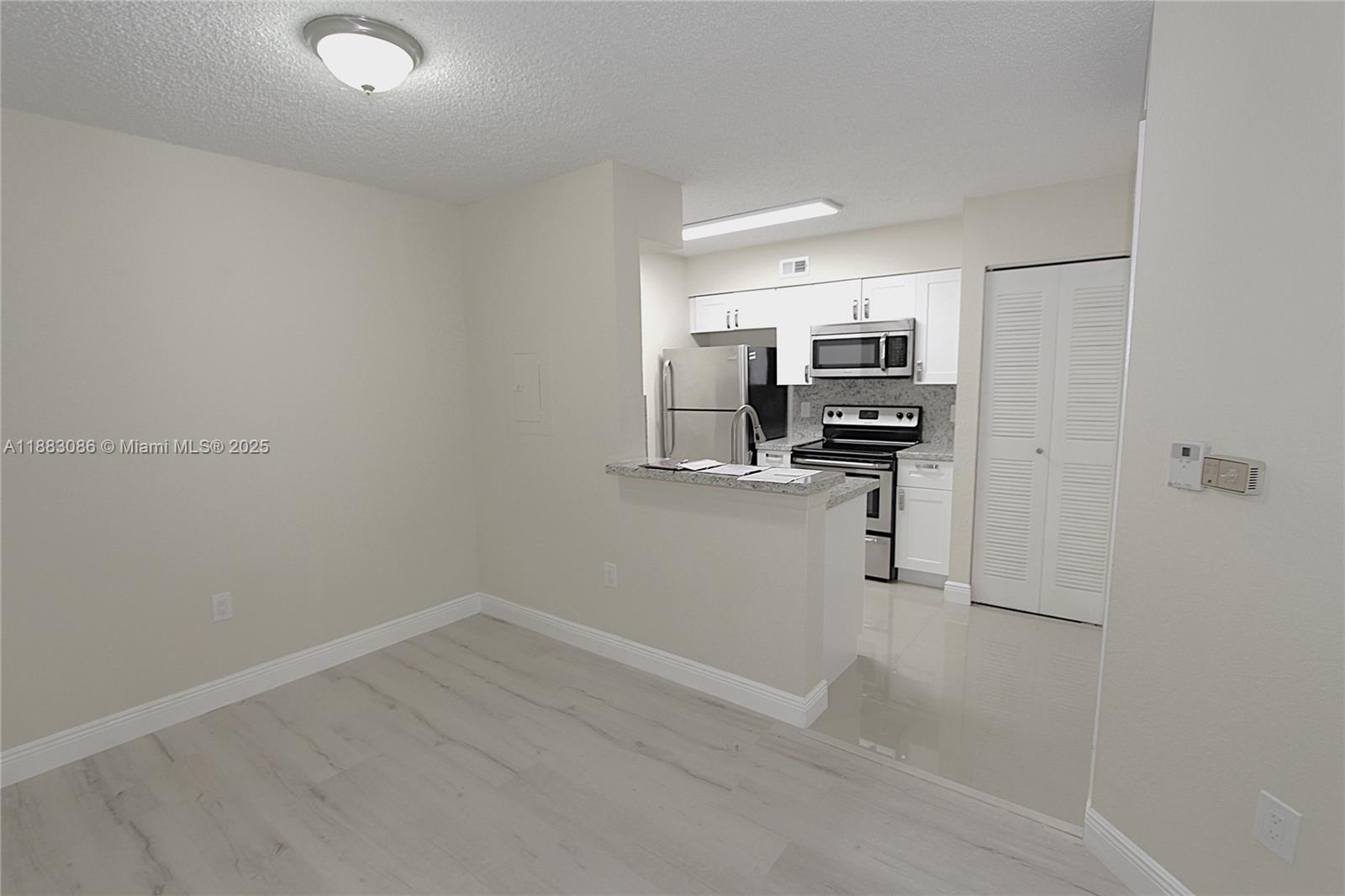 Lakeview Club Condo - Residential Lease
