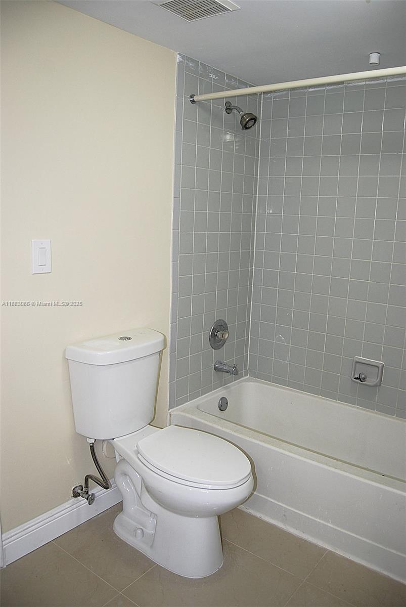 Lakeview Club Condo - Residential Lease