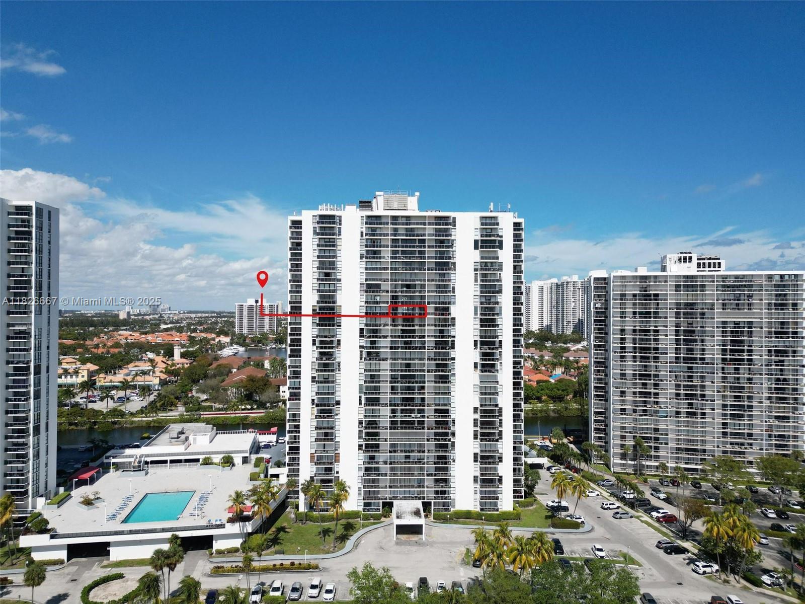 3675 N Country Club Dr 1906