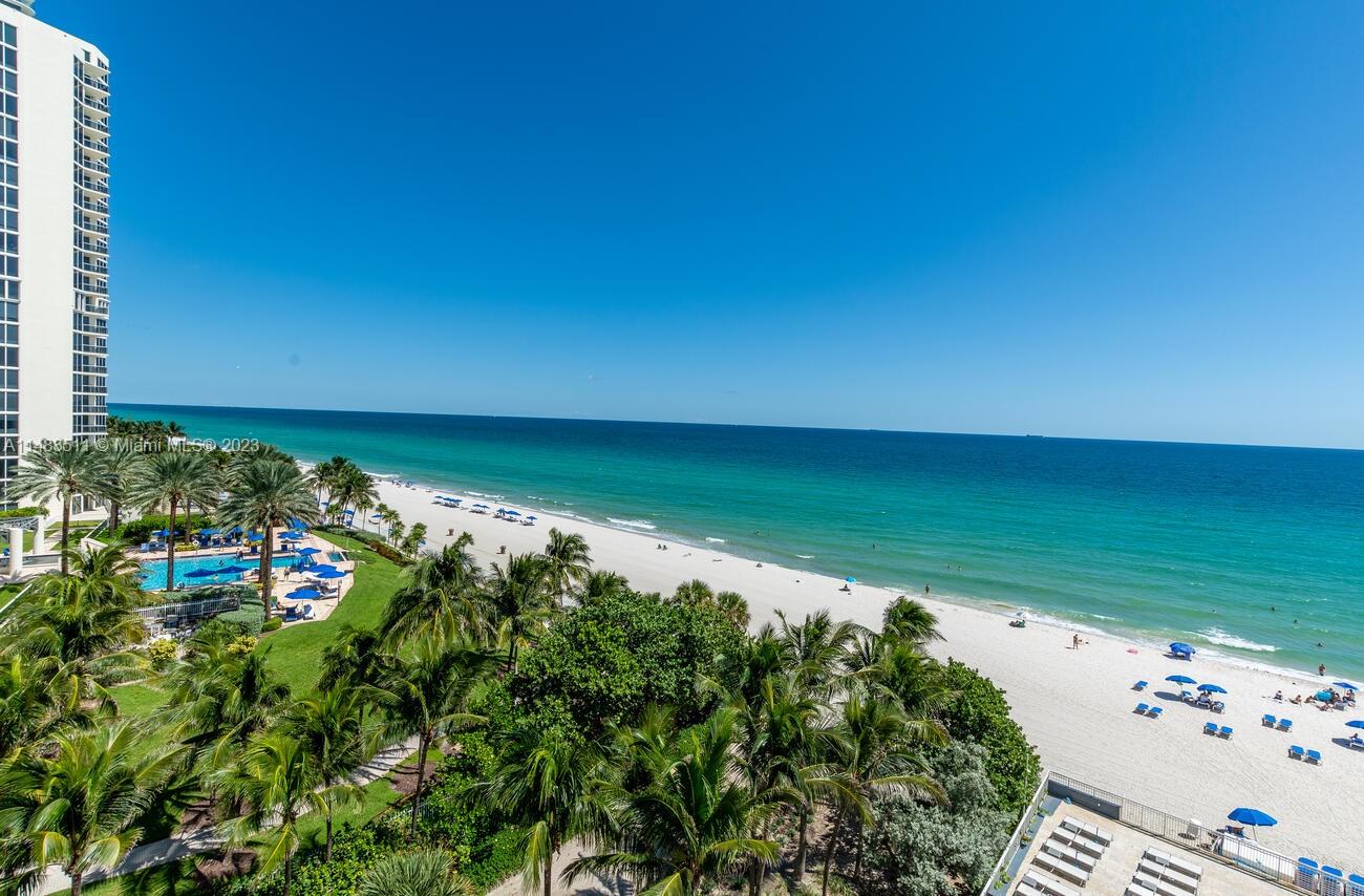 THE AVENTURA BEACH CLUB C - Residential