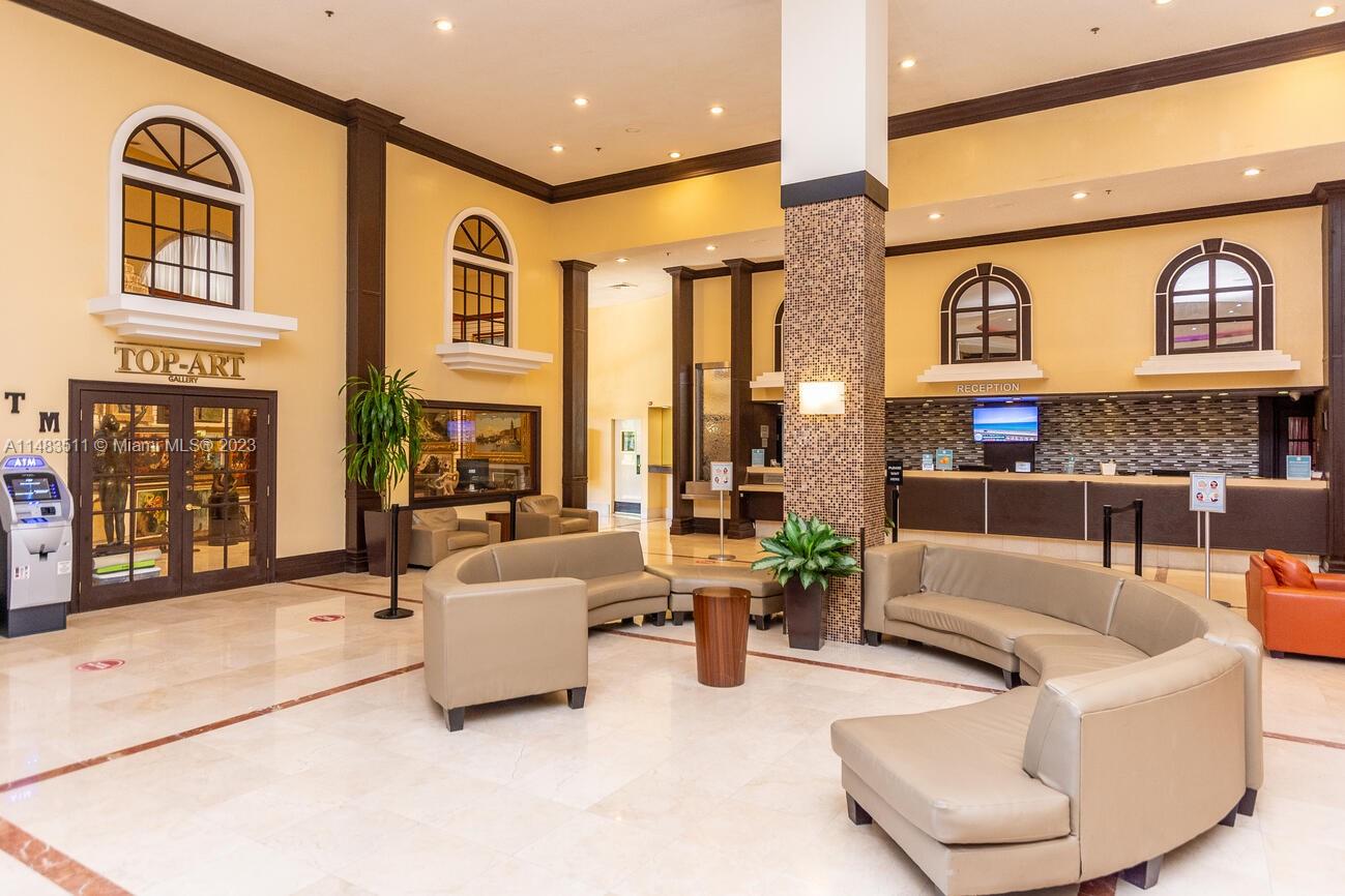 THE AVENTURA BEACH CLUB C - Residential
