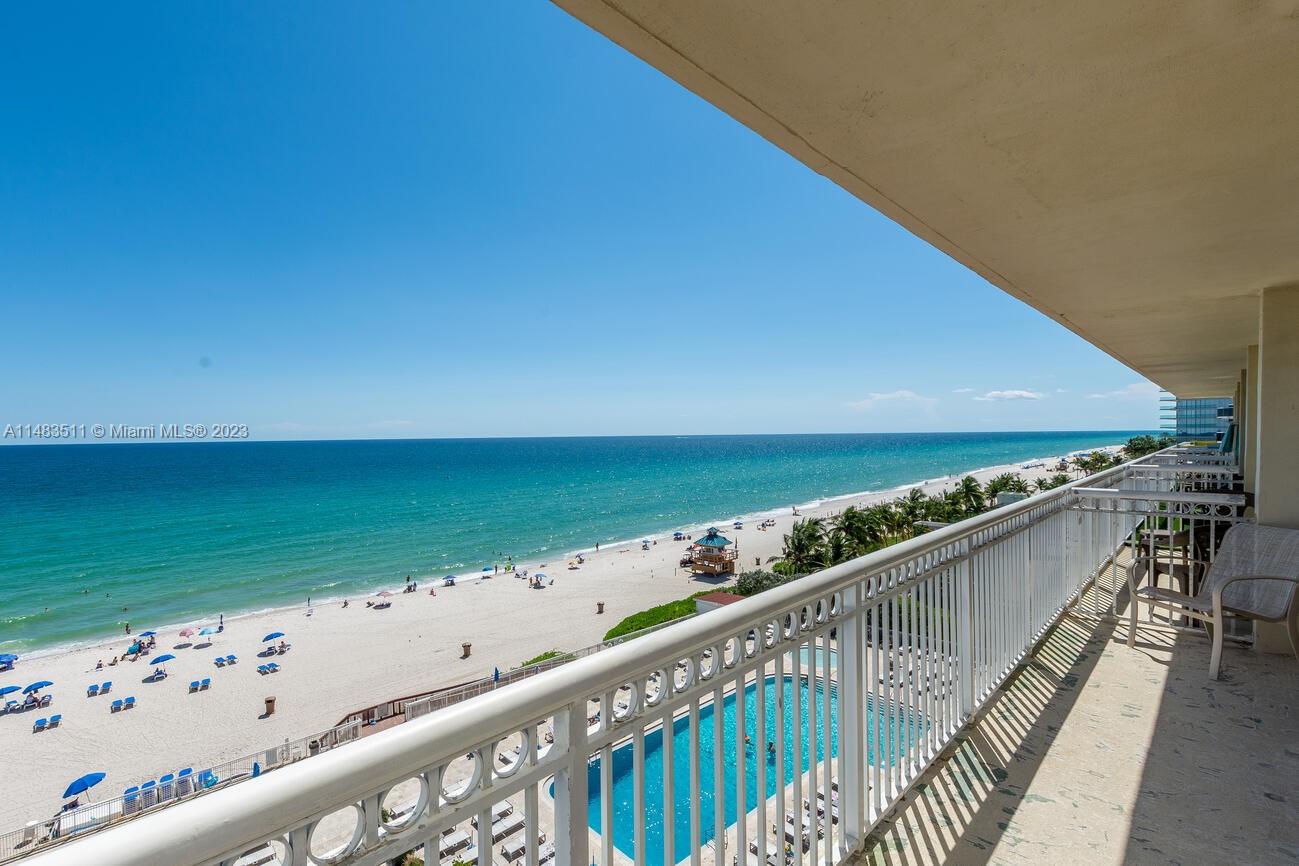 THE AVENTURA BEACH CLUB C - Residential