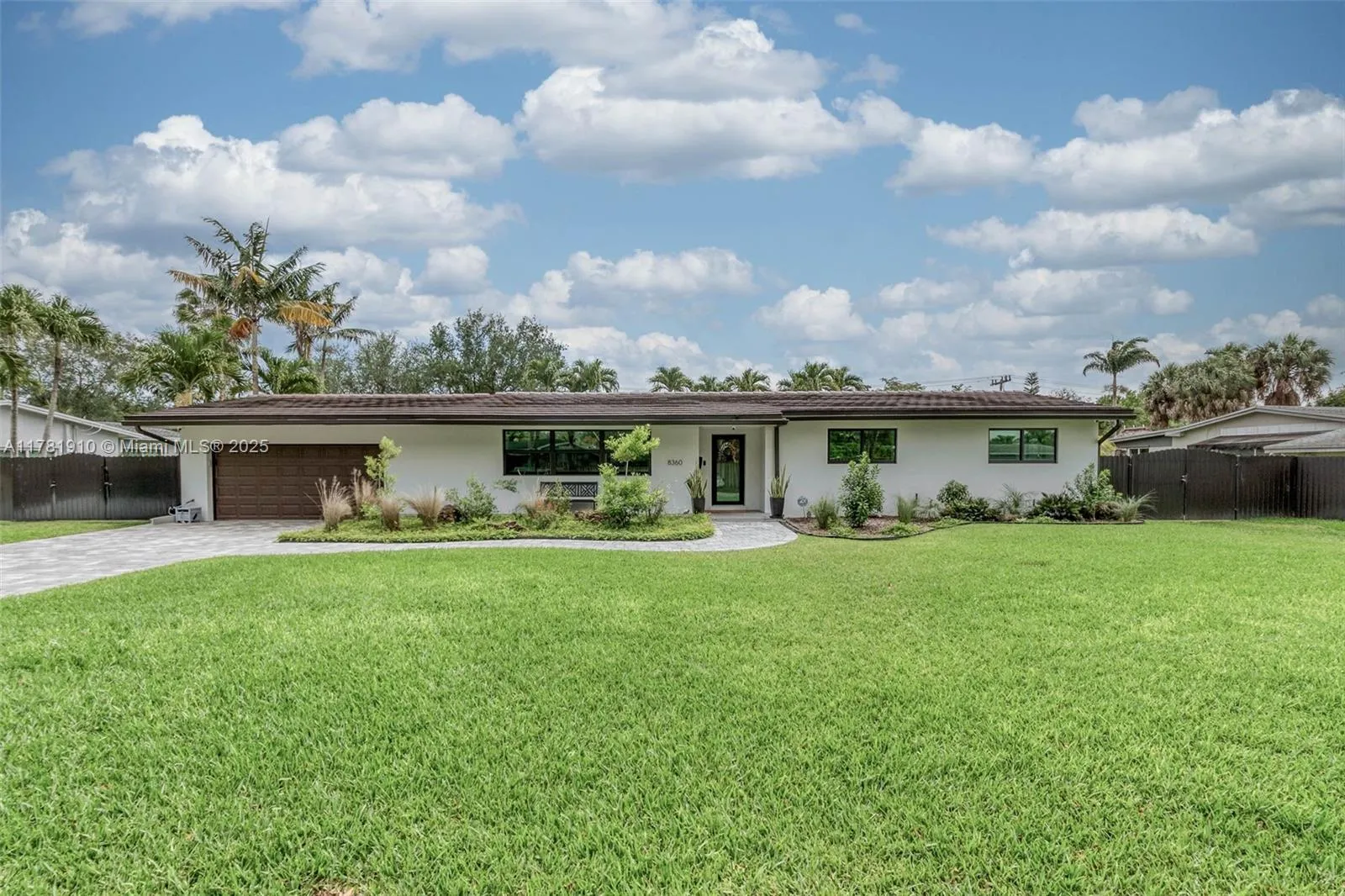 Palmetto Bay, Florida 33158, United States, 3 Bedrooms Bedrooms, ,2 BathroomsBathrooms,Residential,Active,107664