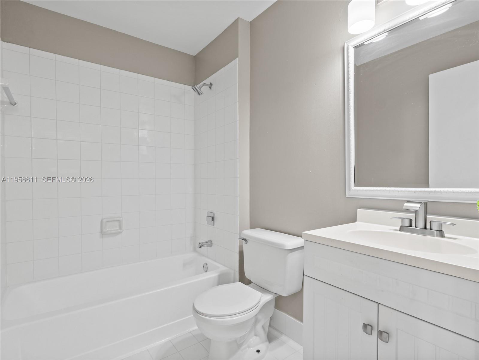 WEITZER SERENA LAKES TOWN - Residential