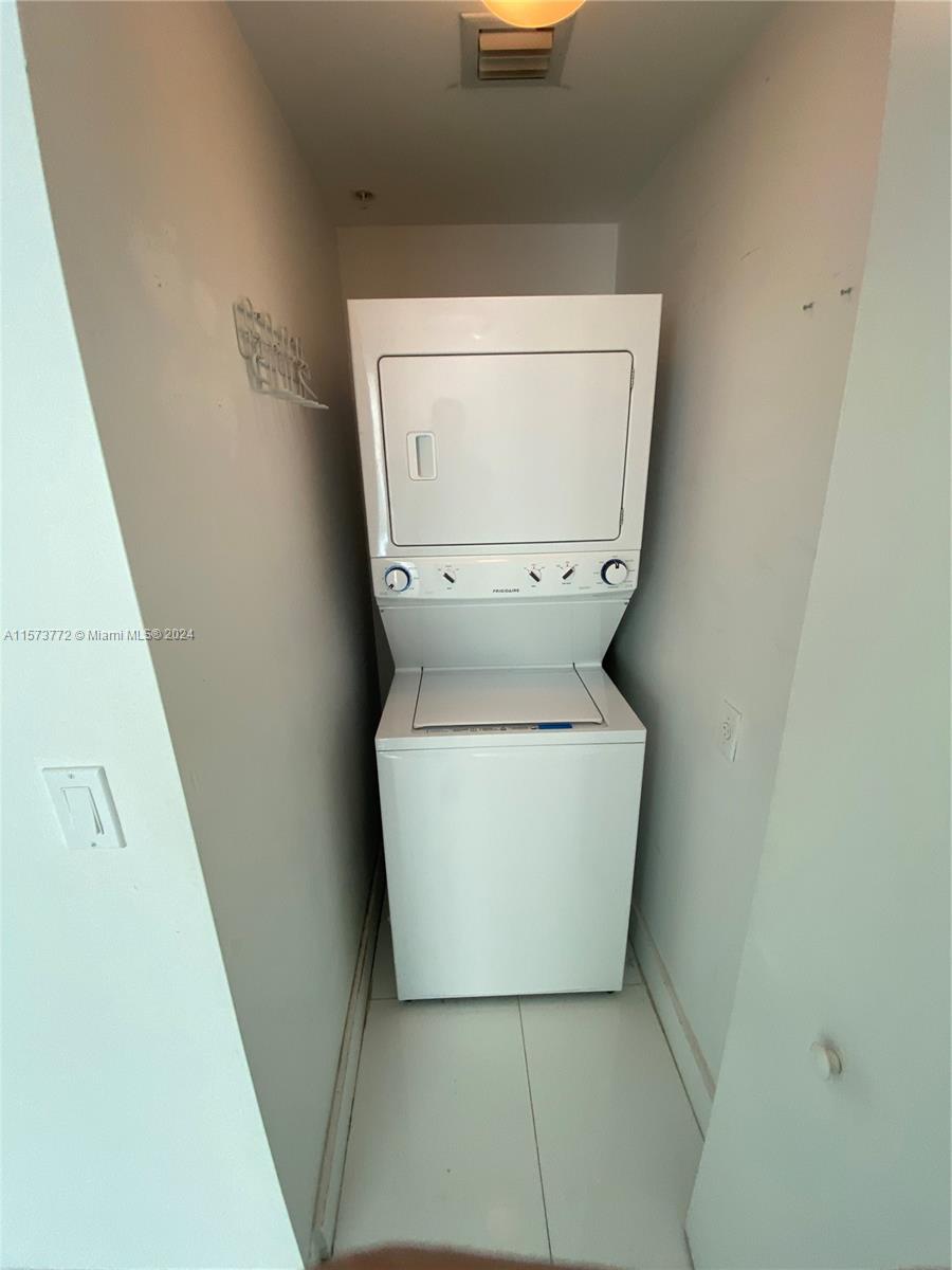 MINT CONDO - Residential Lease