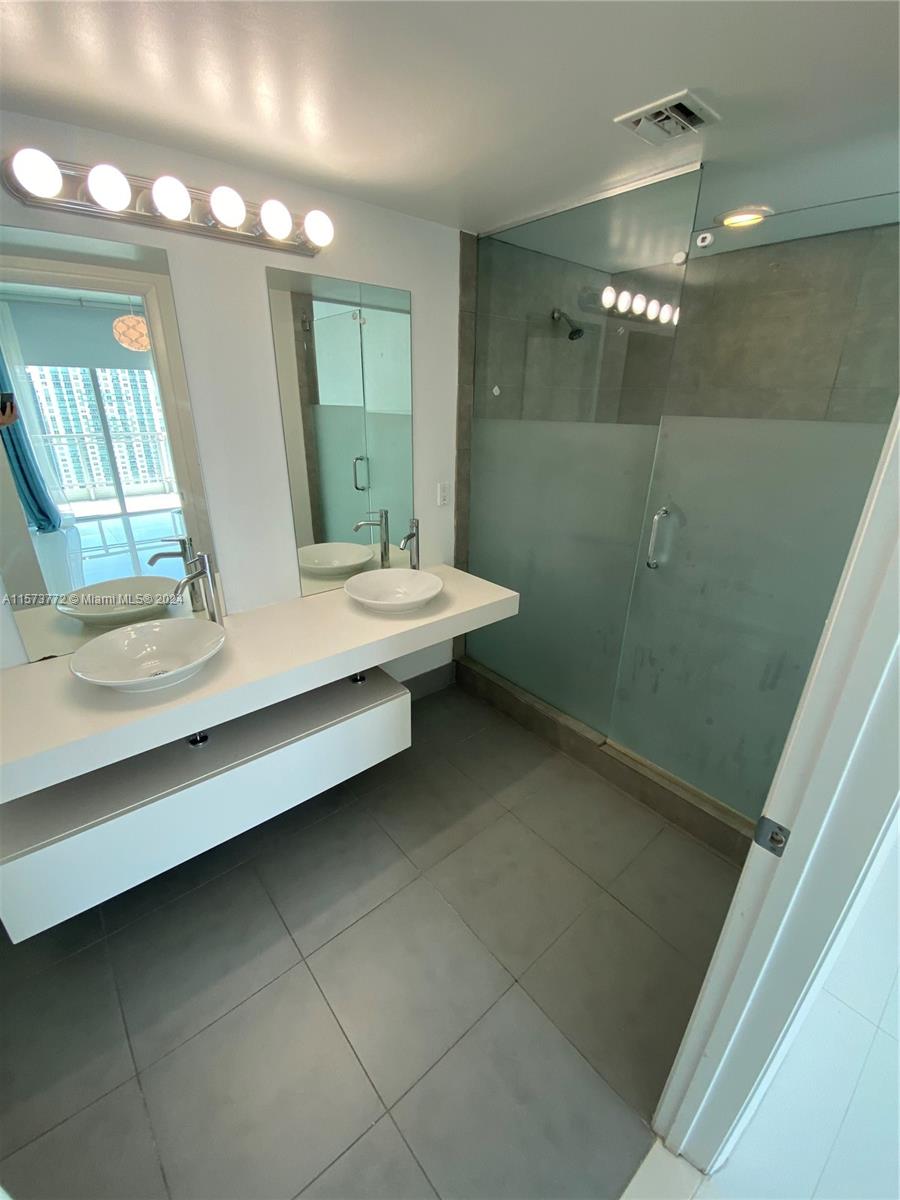 MINT CONDO - Residential Lease