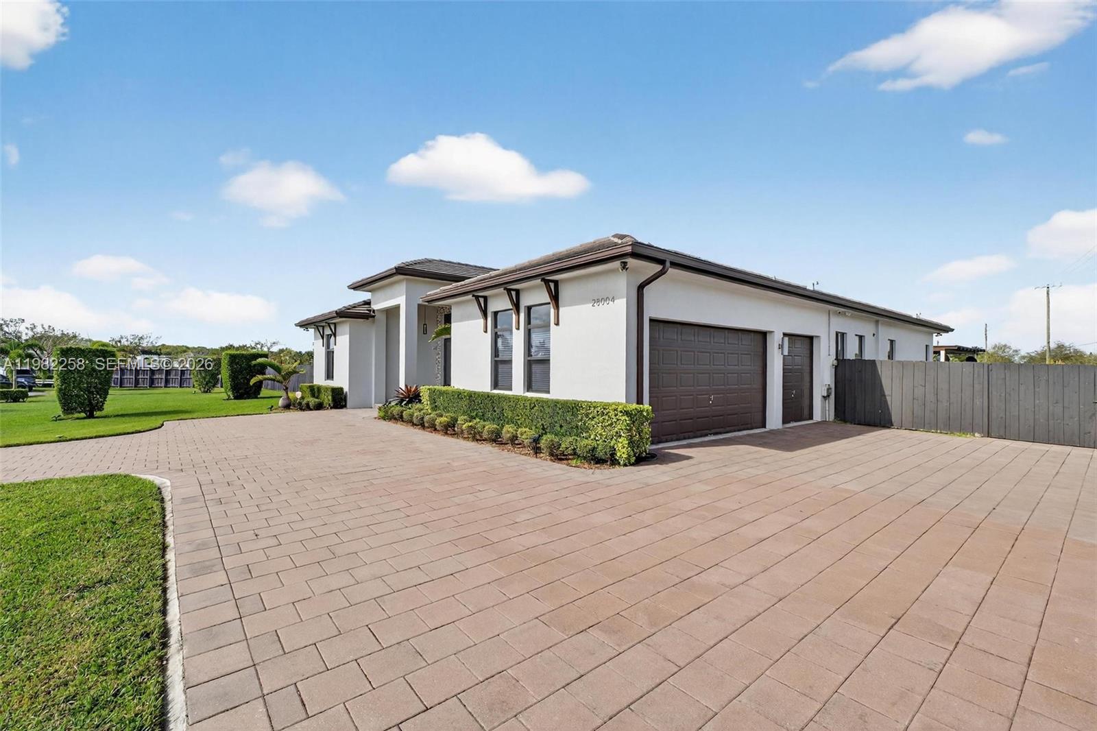 THE REDLANDS SEC 2 - Residential