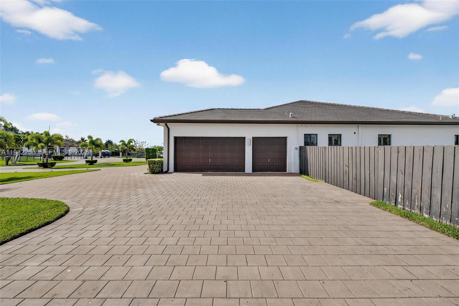 THE REDLANDS SEC 2 - Residential