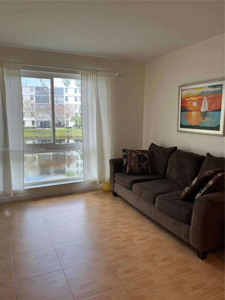 CYPRESS BEND IV-11 CONDO - Residential