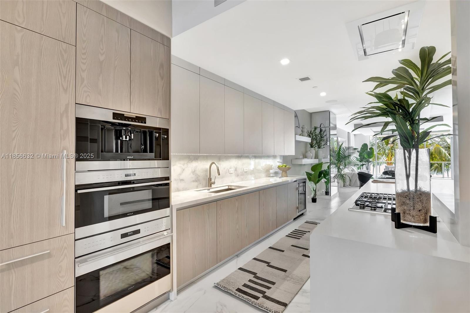 2200 FORT LAUDERDALE BEAC - Residential