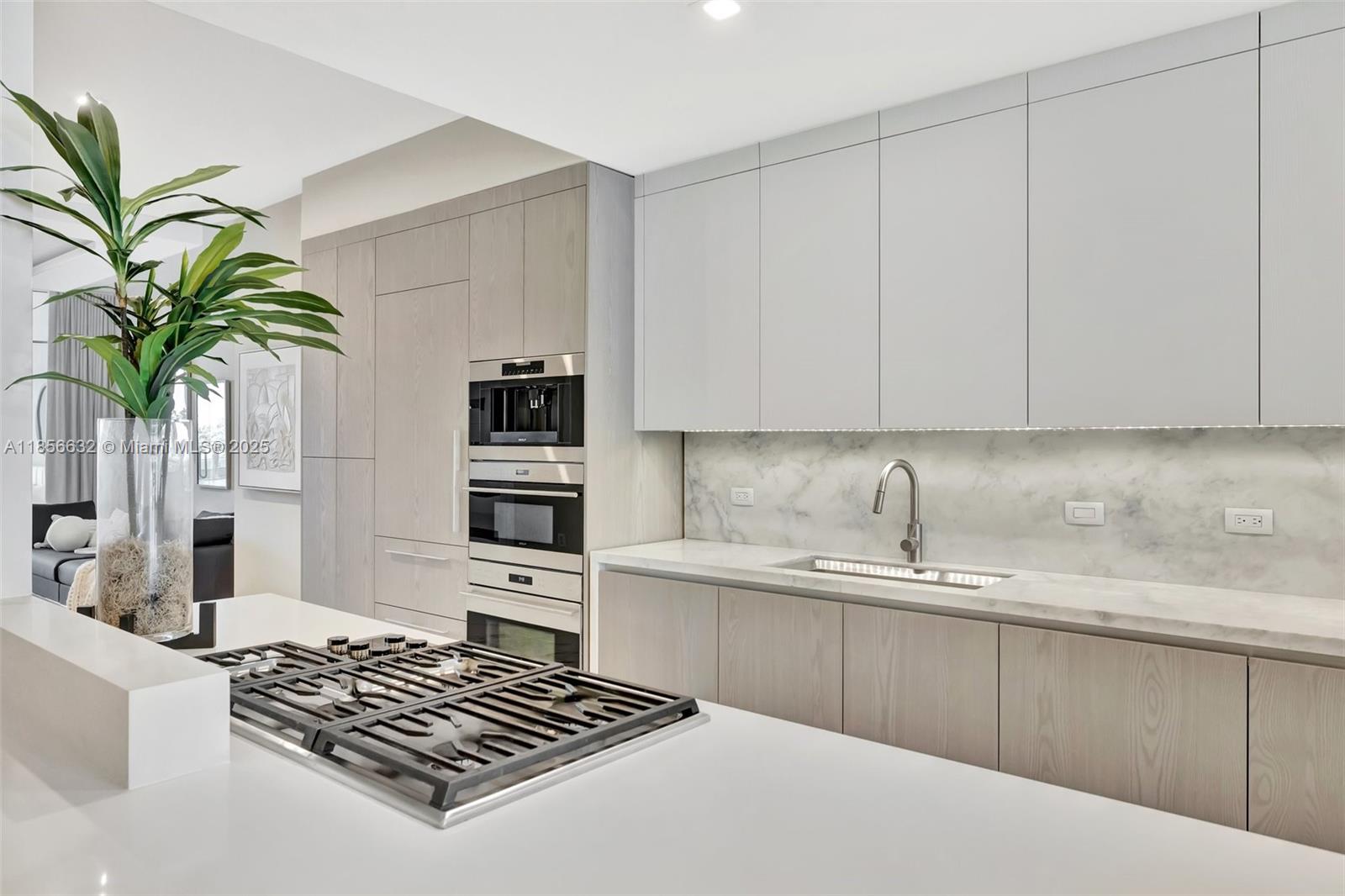 2200 FORT LAUDERDALE BEAC - Residential