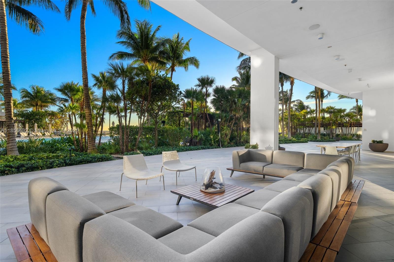 2200 FORT LAUDERDALE BEAC - Residential