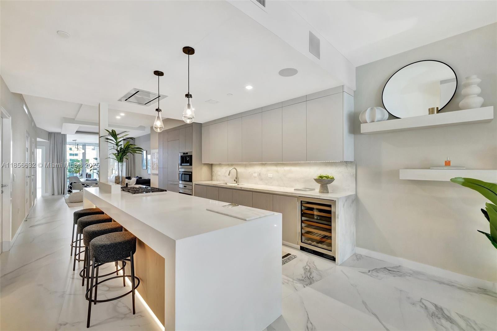 2200 FORT LAUDERDALE BEAC - Residential