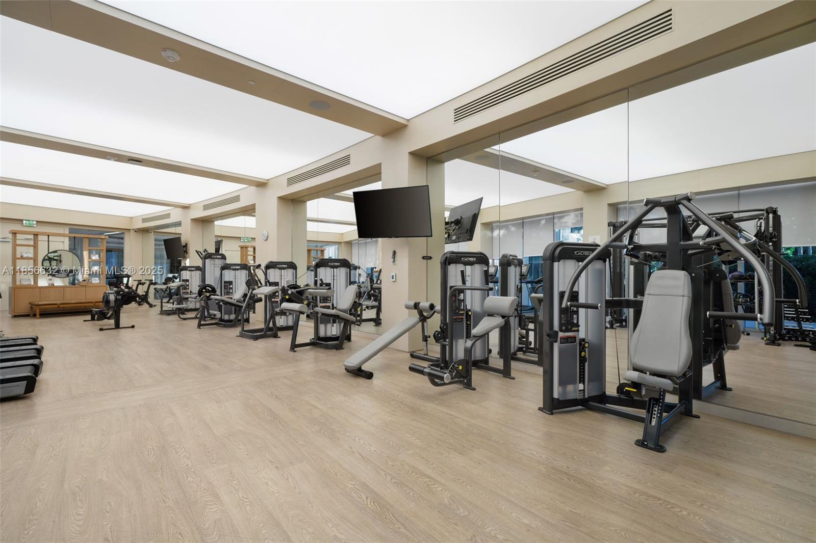 2200 FORT LAUDERDALE BEAC - Residential