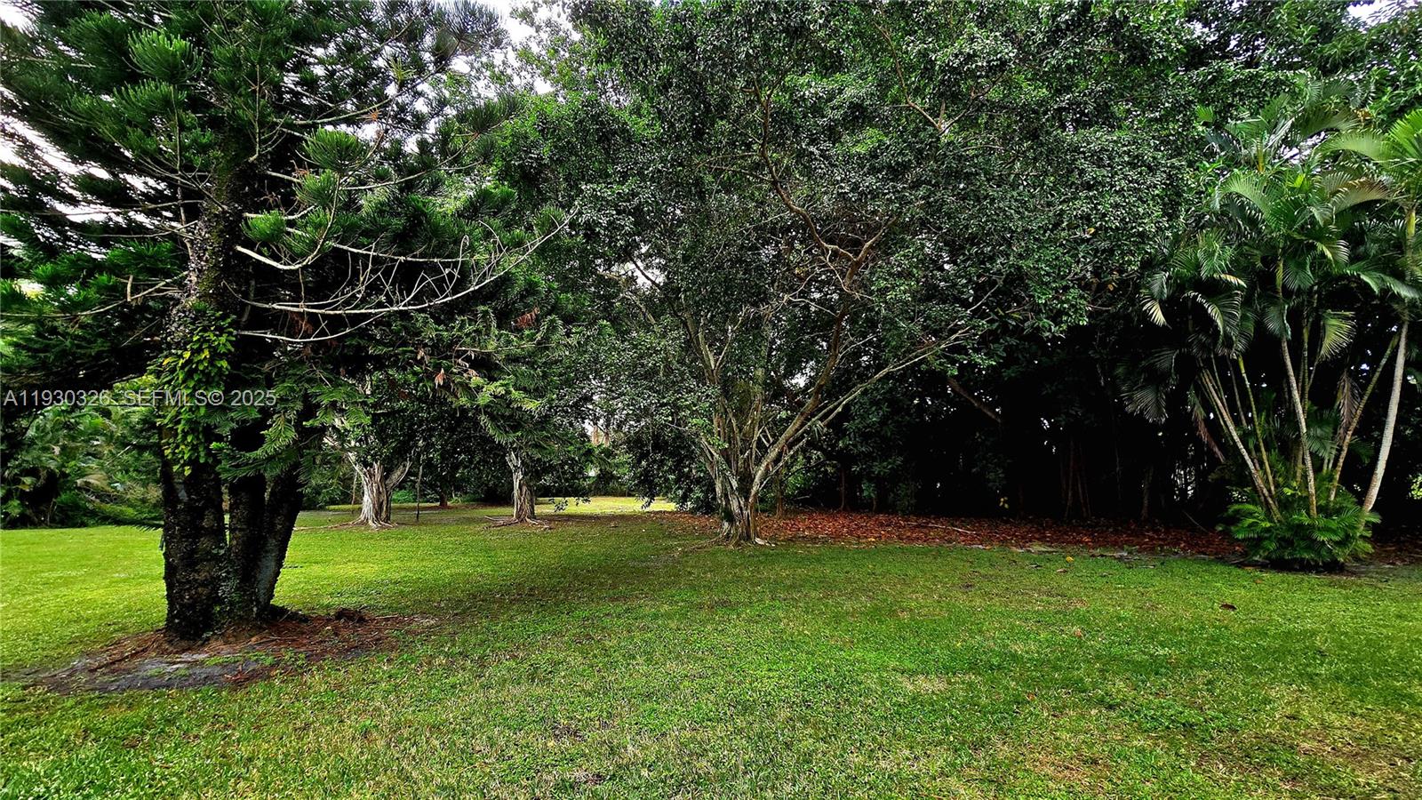 PALMLAND VILLAS I CONDO - Residential Lease