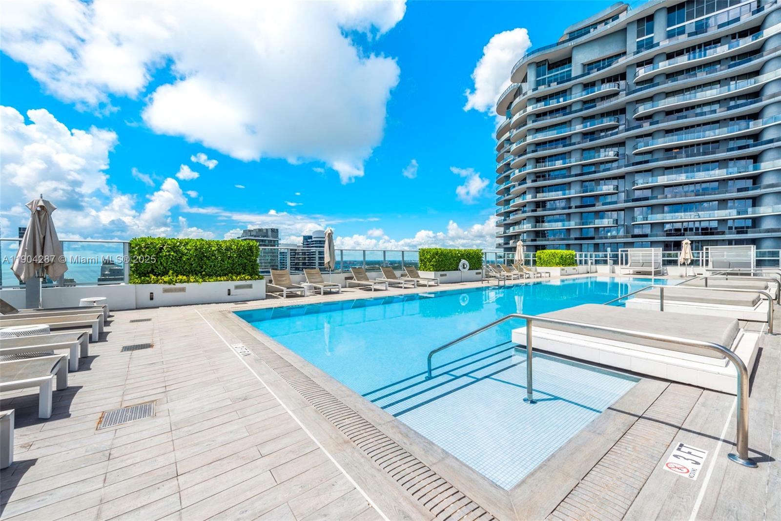 1010 BRICKELL CONDO - Residential