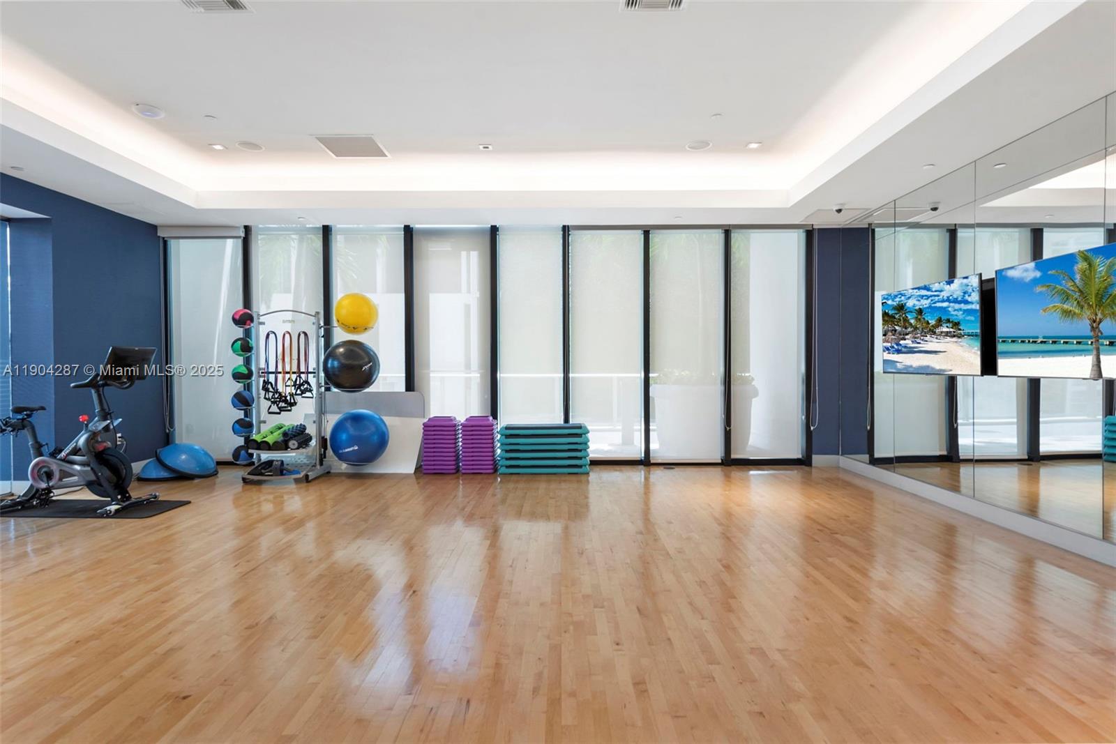 1010 BRICKELL CONDO - Residential