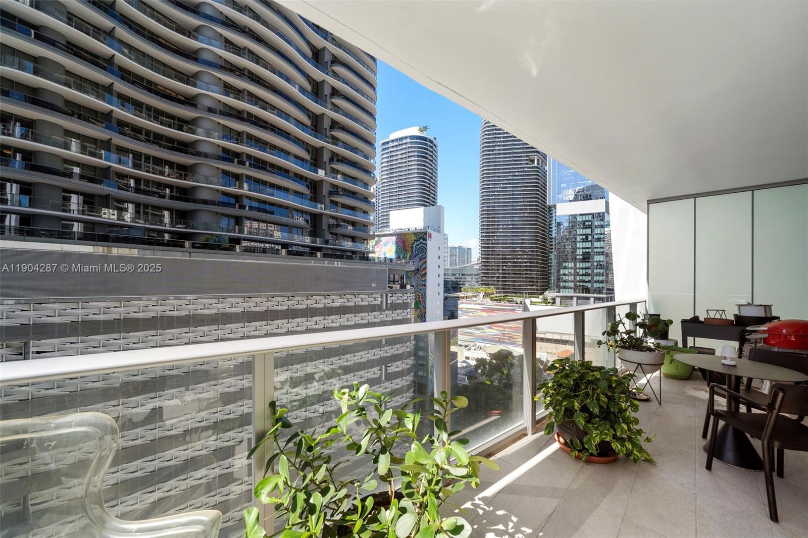 1010 BRICKELL CONDO - Residential