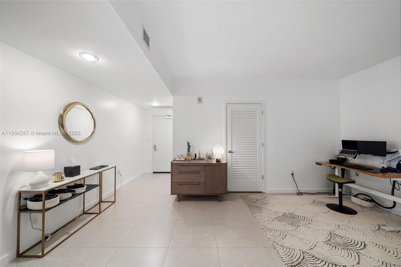 1010 BRICKELL CONDO - Residential